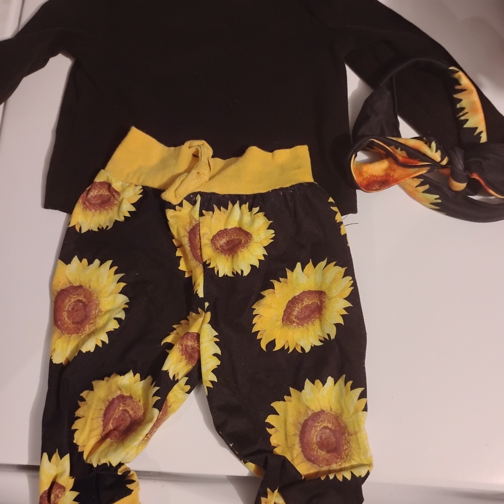 Sunflower Kids Matching Set - Black and Yellow